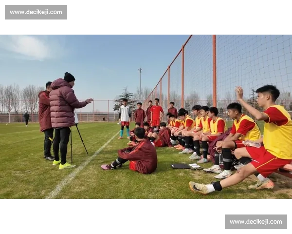 聚焦俱乐部赛事发展推动足球产业提升与青训体系建设探索